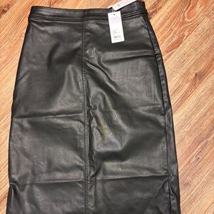 Lilly Pulitzer skirt